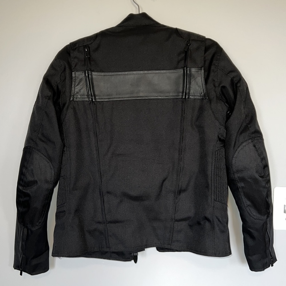 Filmed Riding Jacket with IIcon Gloves - Picture 5 of 7